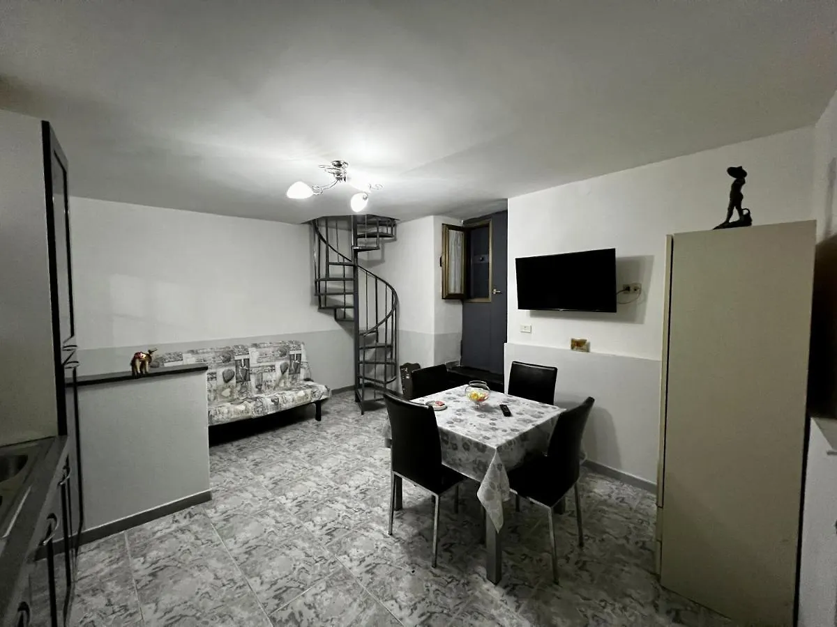 Holiday home Centro Storico Family Flat Villa Naples Italy